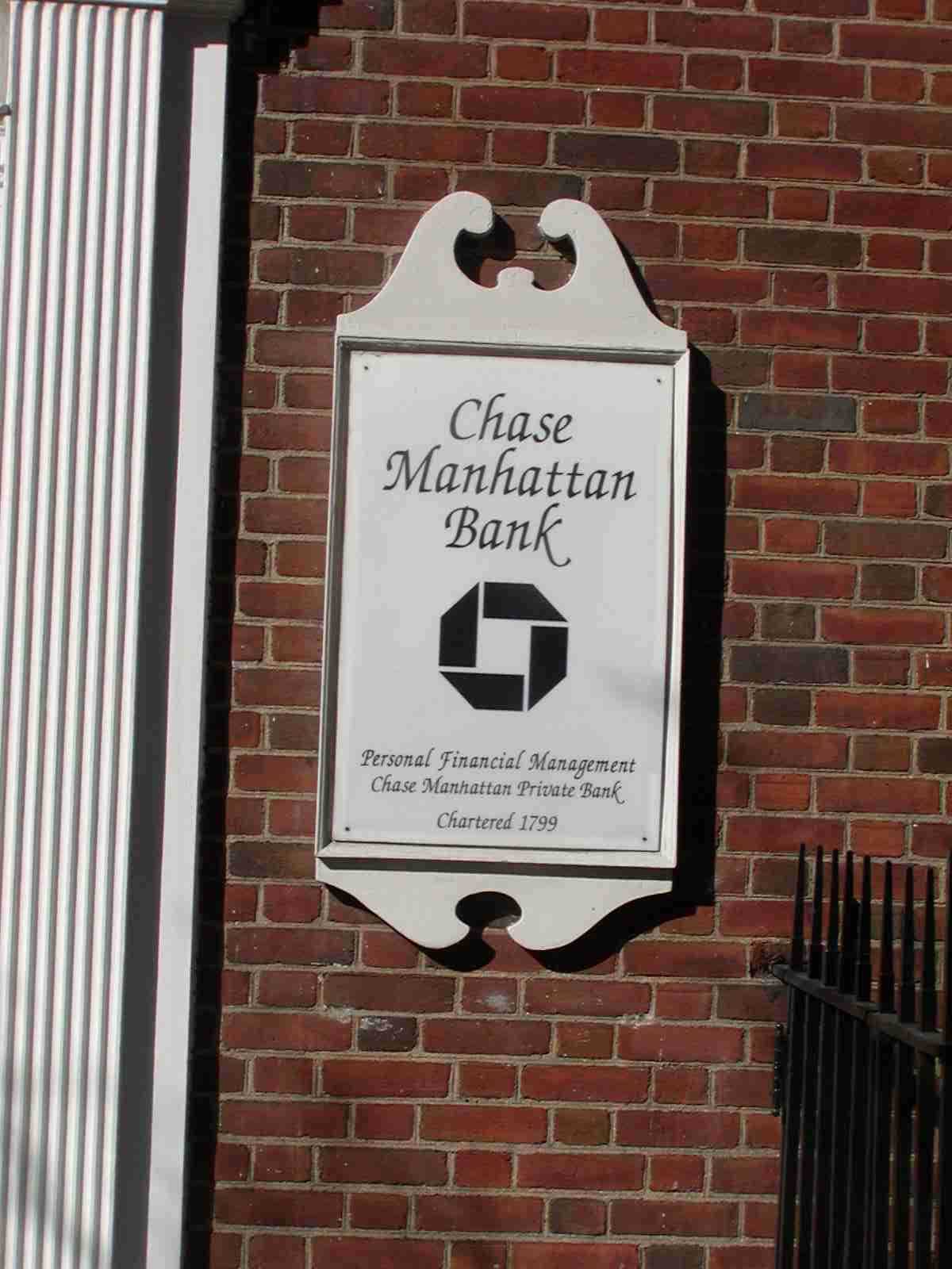 0902_-_nyc_-_madison_ave_-_chase_bank