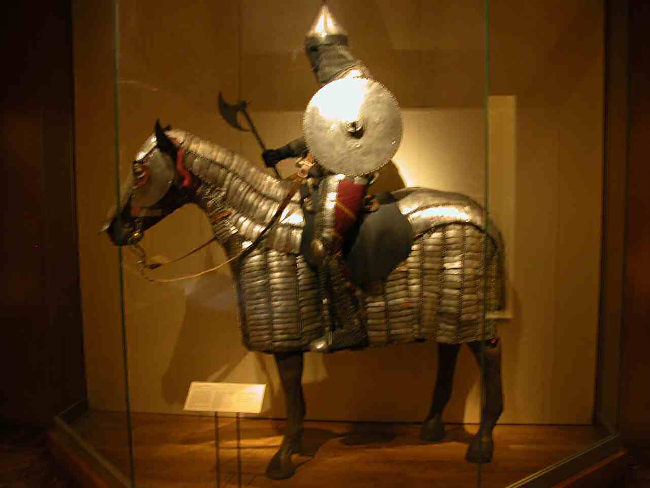 0902_-_nyc_-_met_-war__armor_exibit_12