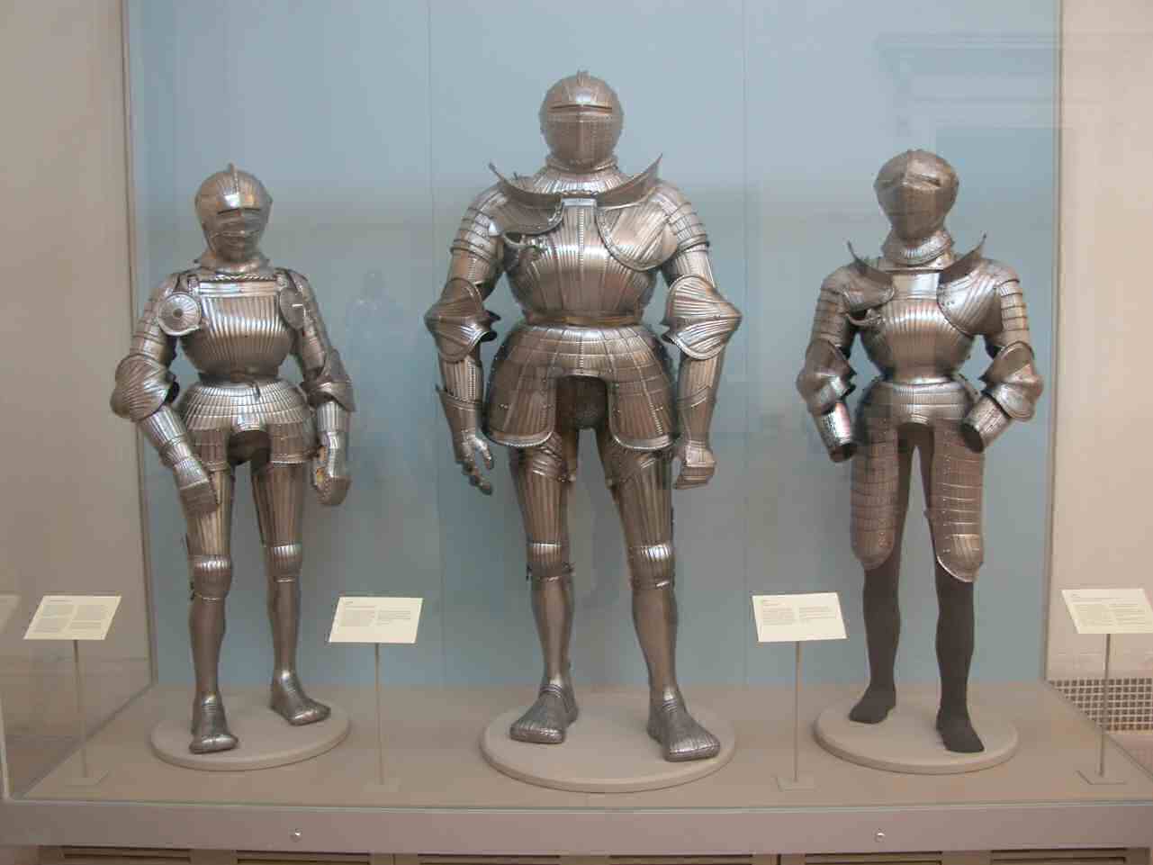 0902_-_nyc_-_met_-war__armor_exibit_17
