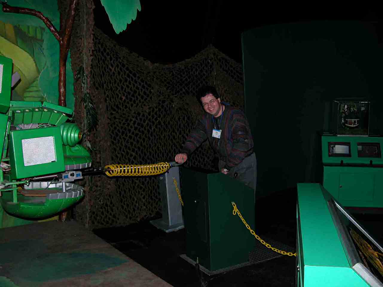 1202_-_ct_-_maritime_aquiariom_-_alex_fooling_arround
