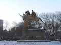 0902_-_nyc_-_5th_ave_-_central_park_-_statue