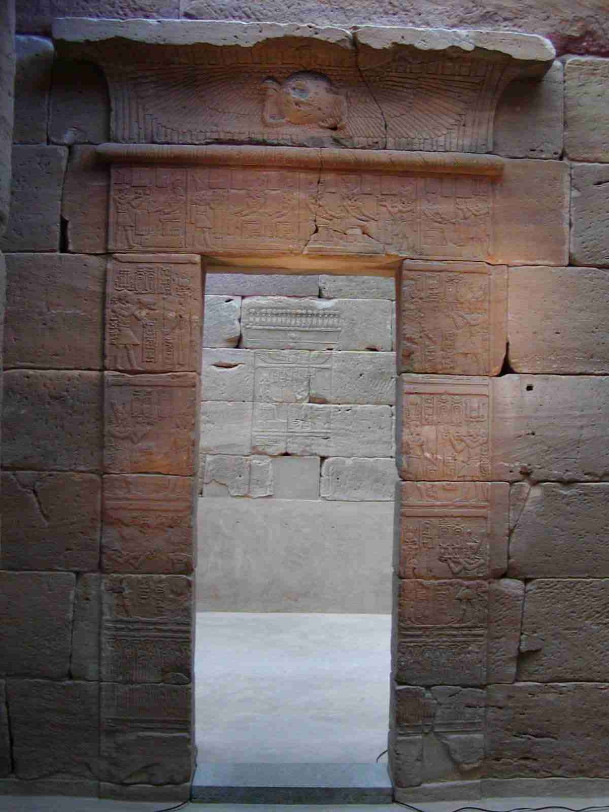 1404_-_met_-_the_temple_of_dendur_2
